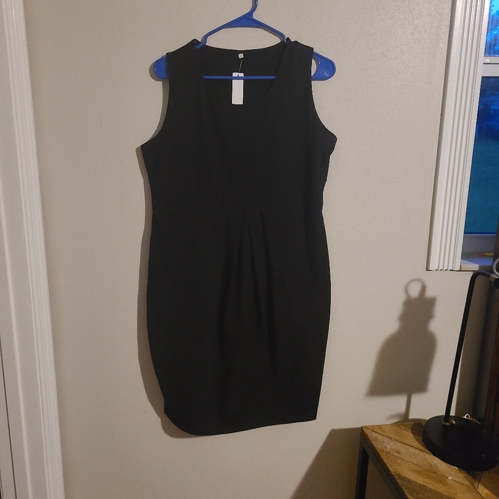 NWT CareGabi Maternity sleeveless black mini dress